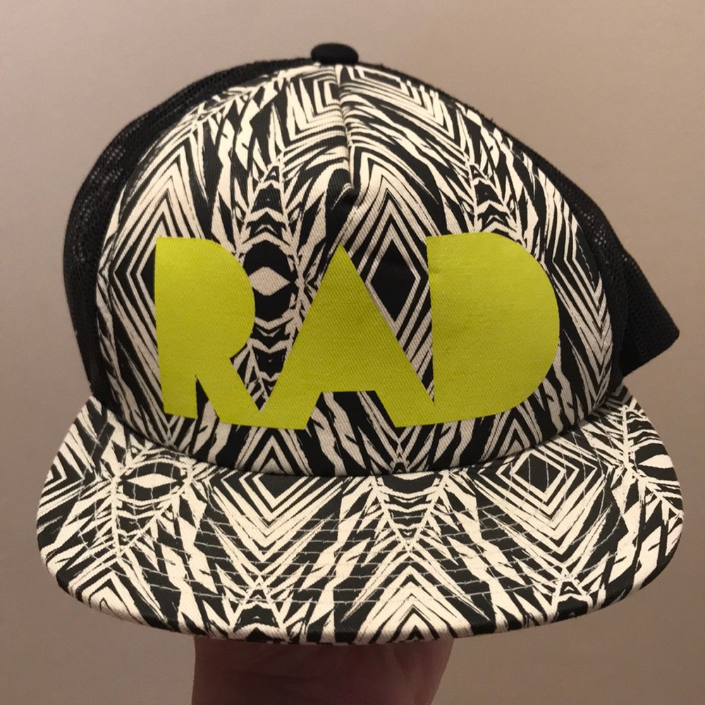 RAD / Volcom snap back / women’s OS